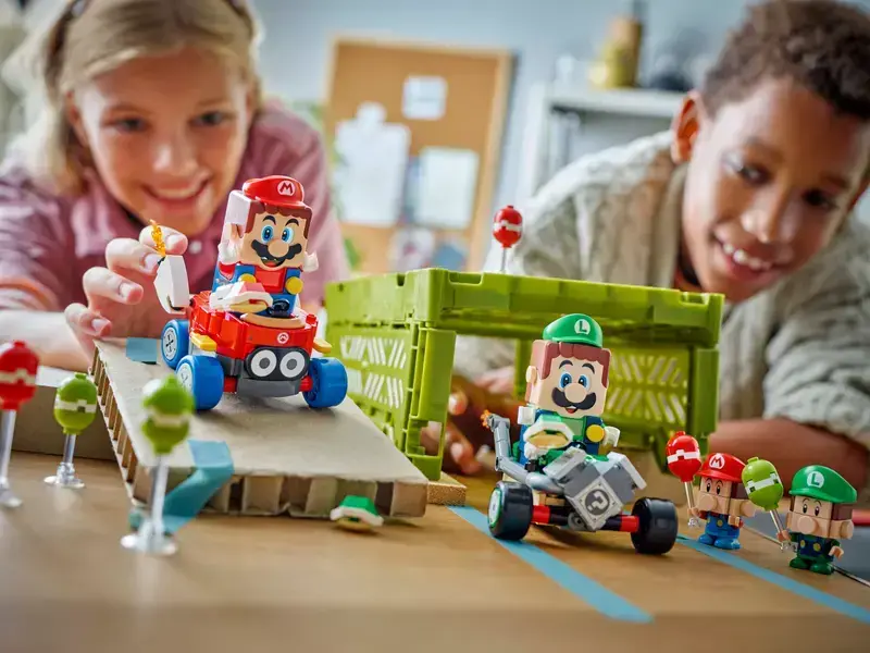 LEGO Super Mario Mario car - Baby Mario vs Baby Luigi, 72034 - image 1