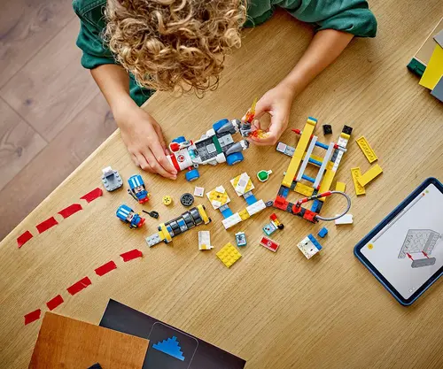 LEGO Super Mario Mario car - Toads workshop, 72035 - image 5