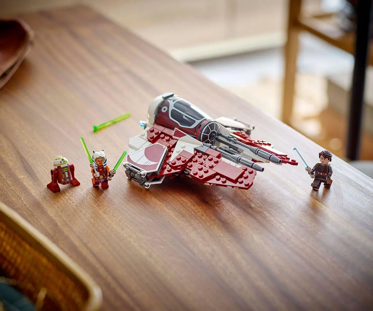 LEGO Star Wars - Ahsoka's Jedi Interceptor, 75401 - image 5