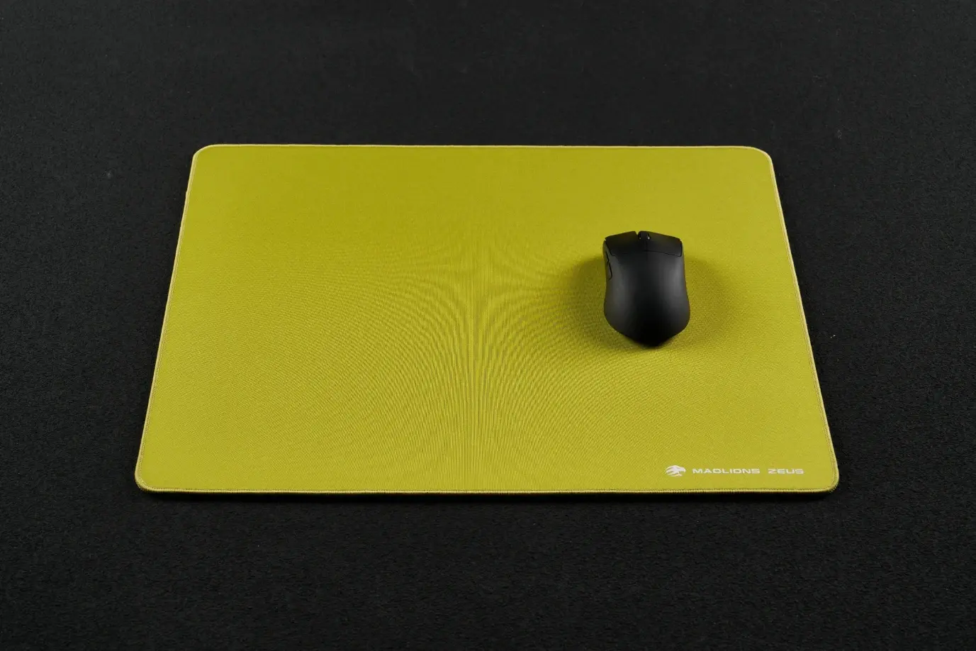 Madlions професионален геймърски пад за мишка Gaming Mousepad ZEUS - Matcha Green, 490 x 420 mm - image 2