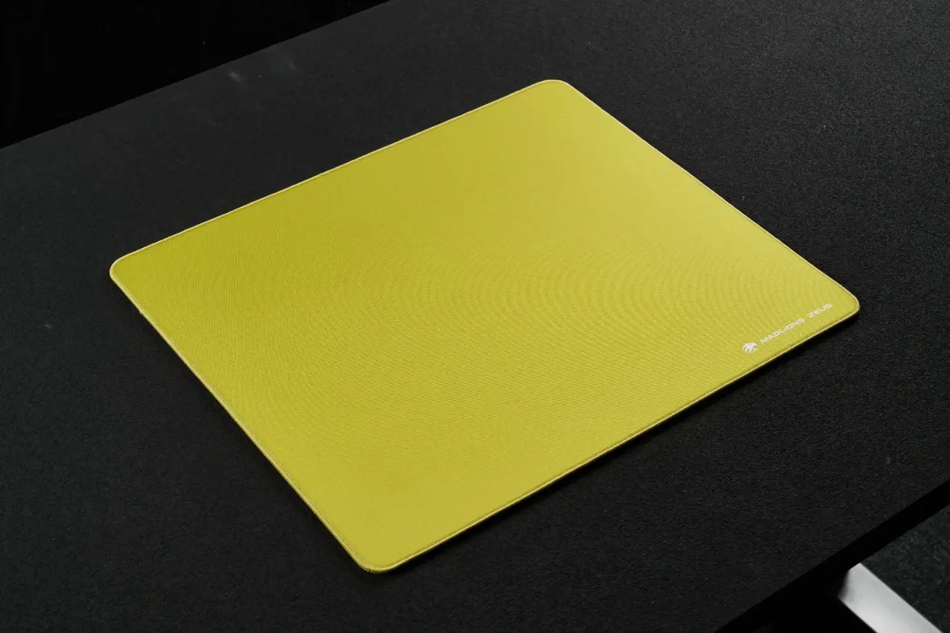 Madlions професионален геймърски пад за мишка Gaming Mousepad ZEUS - Matcha Green, 490 x 420 mm - image 5