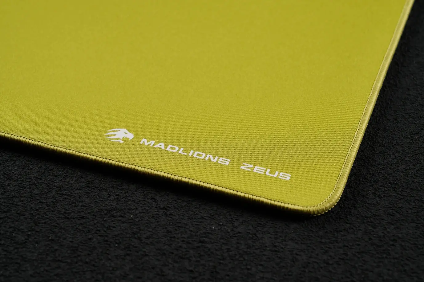 Madlions професионален геймърски пад за мишка Gaming Mousepad ZEUS - Matcha Green, 490 x 420 mm - image 8