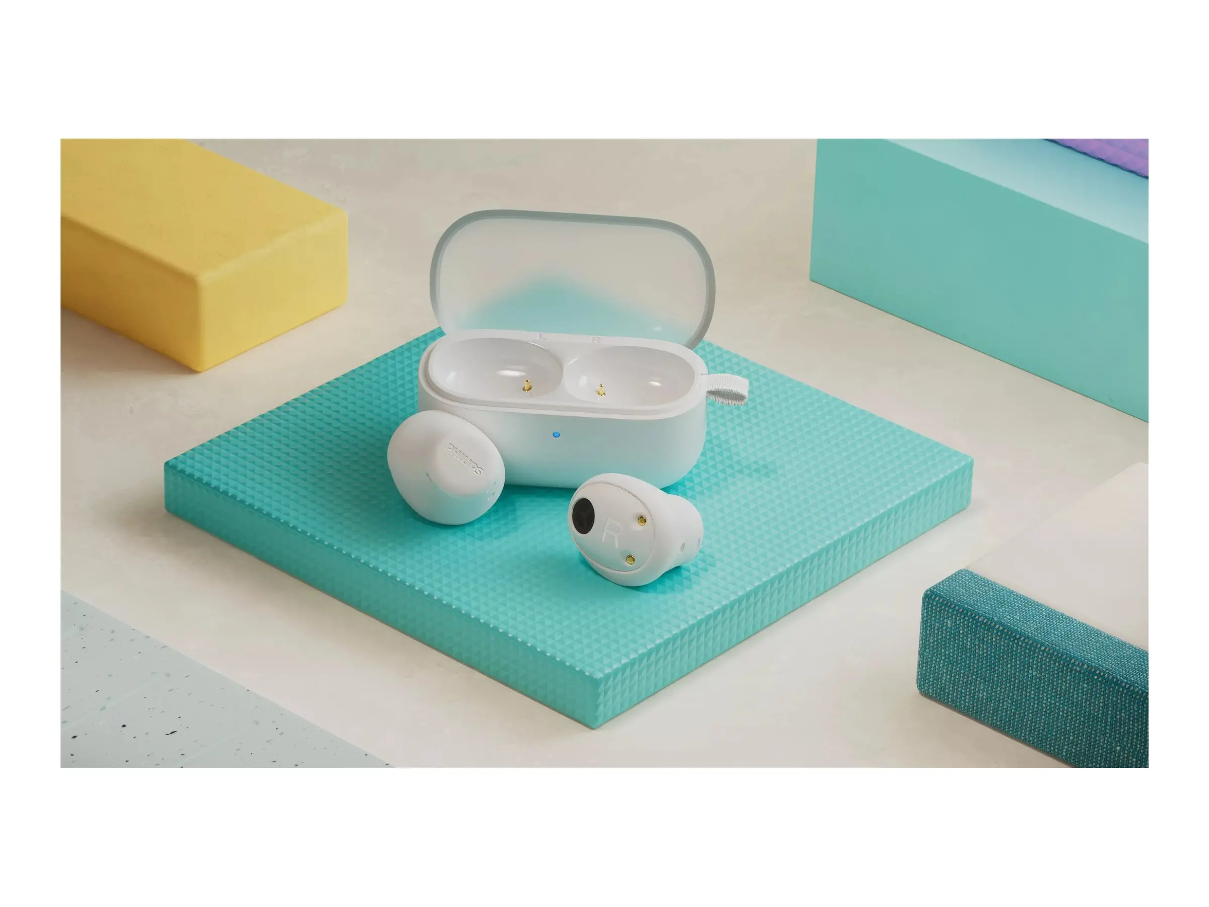 PHILIPS слушалки TWS тапи бели до 14часа време за възпроизвеждане бели - image 5