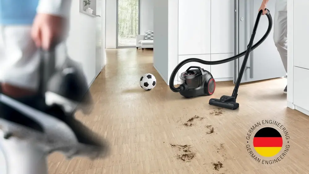 Прахосмукачка, Bosch BGC21POW1, SER4 Bagless vacuum cleaner ProPower, 750 W, 2.0 L, 78 dB(A), Black - image 1