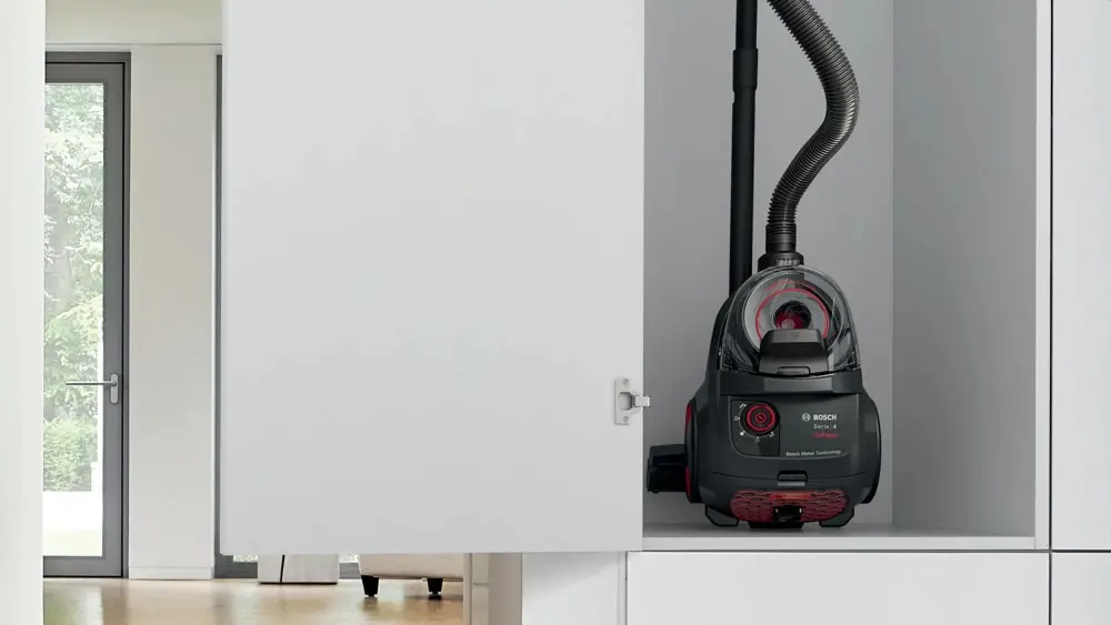 Прахосмукачка, Bosch BGC21POW1, SER4 Bagless vacuum cleaner ProPower, 750 W, 2.0 L, 78 dB(A), Black - image 2