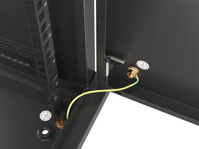 Комуникационен шкаф, Lanberg rack cabinet 19" wall-mount 9U/600x450 for self-assembly with metal door black (flat pack) - image 4