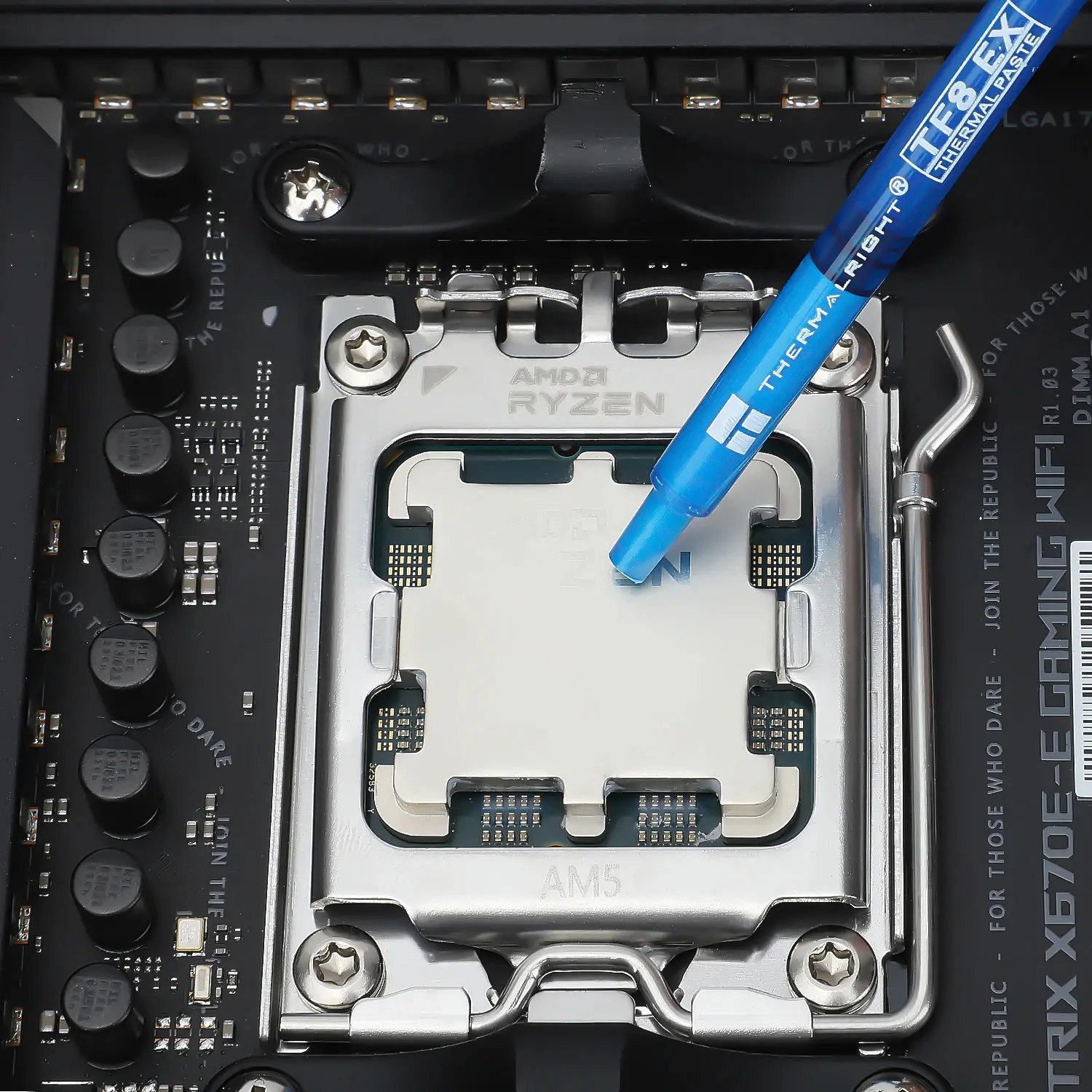 Thermalright pastă termoconductoare - TF8 EX 1.5g - 14 W/mK - image 4