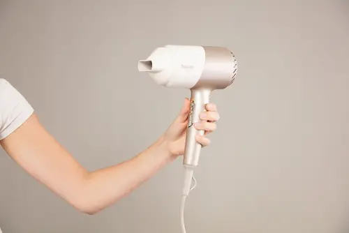 Сешоар, Beurer HC 40 Travel hair dryer, 2000 W, Narrow nozzle attachment, Ion function, 3 heat & blower settings, cold air, Hot-cold alternating mode, Removable safety filter, overheating protection, Bag - image 10