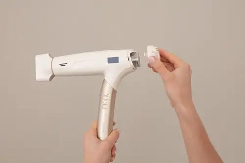 Сешоар, Beurer HC 150 FusionDry Pro Hair dryer - Powerful, brushless motor, Ergonomic folding handle, Ion function, 3 heat & blower settings, cold air, Extra quiet, EasyClick - Magnetic attachments, LCD display, Bag - image 10