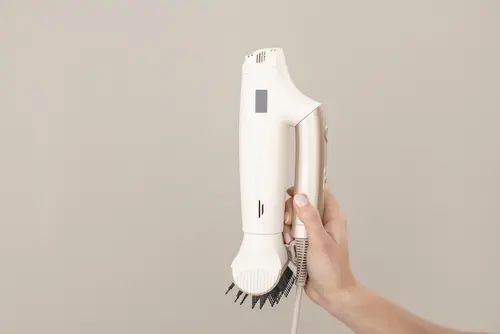 Сешоар, Beurer HC 150 FusionDry Pro Hair dryer - Powerful, brushless motor, Ergonomic folding handle, Ion function, 3 heat & blower settings, cold air, Extra quiet, EasyClick - Magnetic attachments, LCD display, Bag - image 6