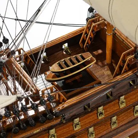 Модел на кораб ROYAL LOUIS - image 12