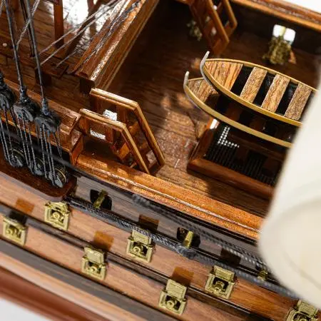 Модел на кораб ROYAL LOUIS - image 17