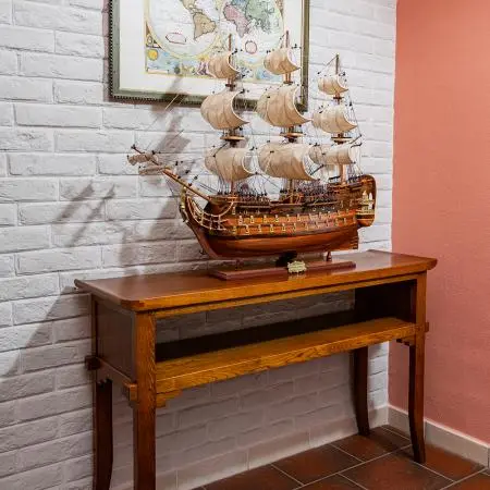 Модел на кораб ROYAL LOUIS - image 3