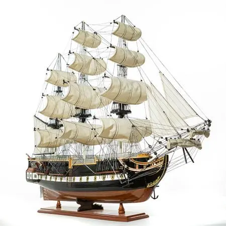 Модел на кораб USS. CONSTITUTION