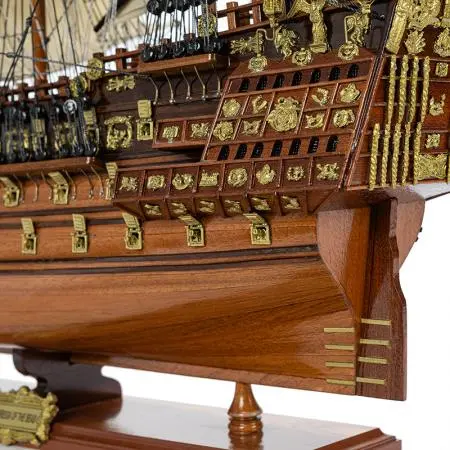 Модел на кораб SOVEREIGN OF THE SEAS - image 11