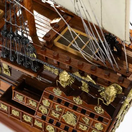 Модел на кораб SOVEREIGN OF THE SEAS - image 12