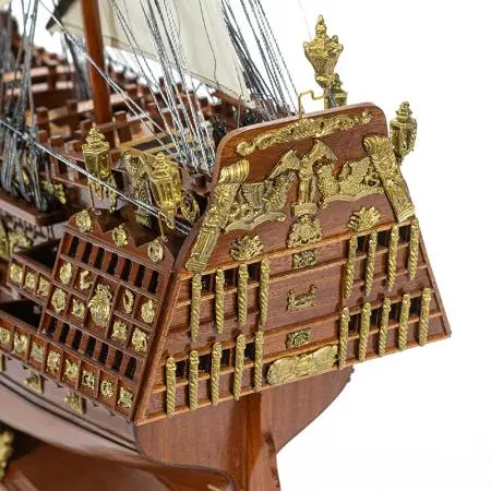 Модел на кораб SOVEREIGN OF THE SEAS - image 10