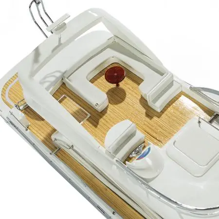 Модел на моторна яхта SUNSEEKER - image 16