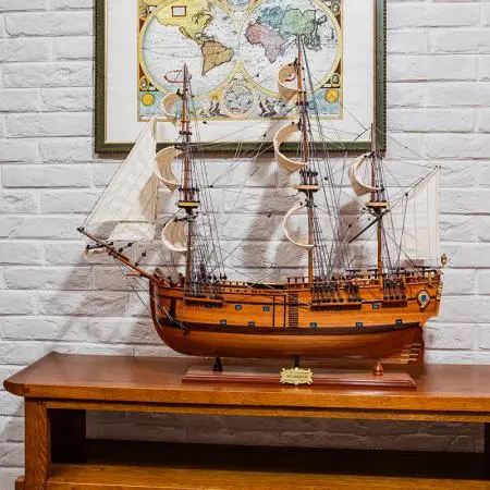 Модел на кораб HMS ENDEAVOUR - image 2