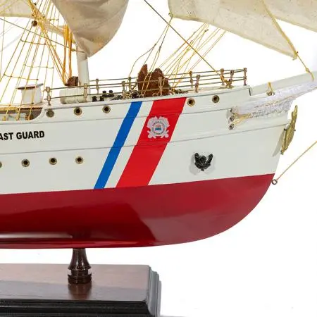 Модел на кораб US. COAST GUARD EAGLE - image 19