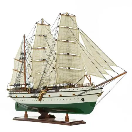 Модел на кораб GORCH FOCK