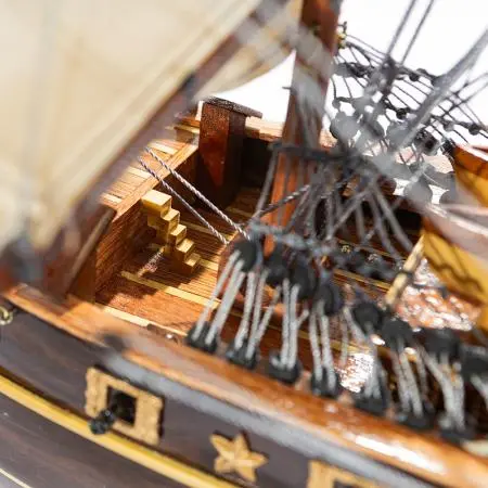 Модел на кораб CUTTY SARK - image 16