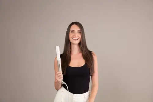 Преса, Beurer HS 70 Hair straightener, Ceramic-coated heating plates, Rounded housing, Ion function, Multi-stage temperature setting from 100°C - 220 °C, Automatic switch-off after 30 minutes, Button lock, heat-resistant storage bag - image 6