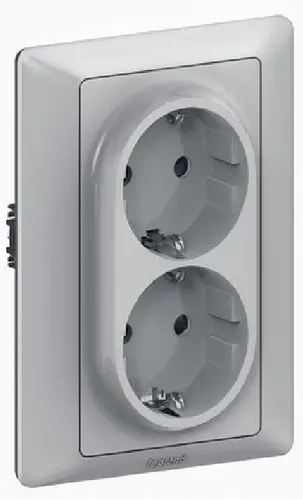 Priză dublă Schuko cu protecție pentru copii VALENA LIFE LEGRAND - Aluminiu - 1
