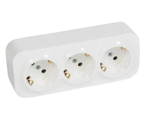 ТРОЕН КОНТАКТ ШУКО 16А С ДЕТСКА ЗАЩИТА ЗА ОТКРИТ МОНТАЖ FORIX LEGRAND - БЯЛ