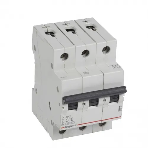 ТРИПОЛЮСЕН АВТОМАТИЧЕН ПРЕКЪСВАЧ RX³-MCB 3P C 10A 6KA LEGRAND