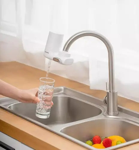 ВЕРТИКАЛЕН ФИЛТЪР ЗА ЧЕШМА AWP3703 ON-TAP PHILIPS - image 1