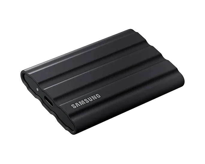 Твърд диск, Samsung Portable NVME SSD T7 Shield 2TB , USB 3.2 Gen2, Rugged, IP65, Read 1050 MB/s Write 1000 MB/s, Black - image 4