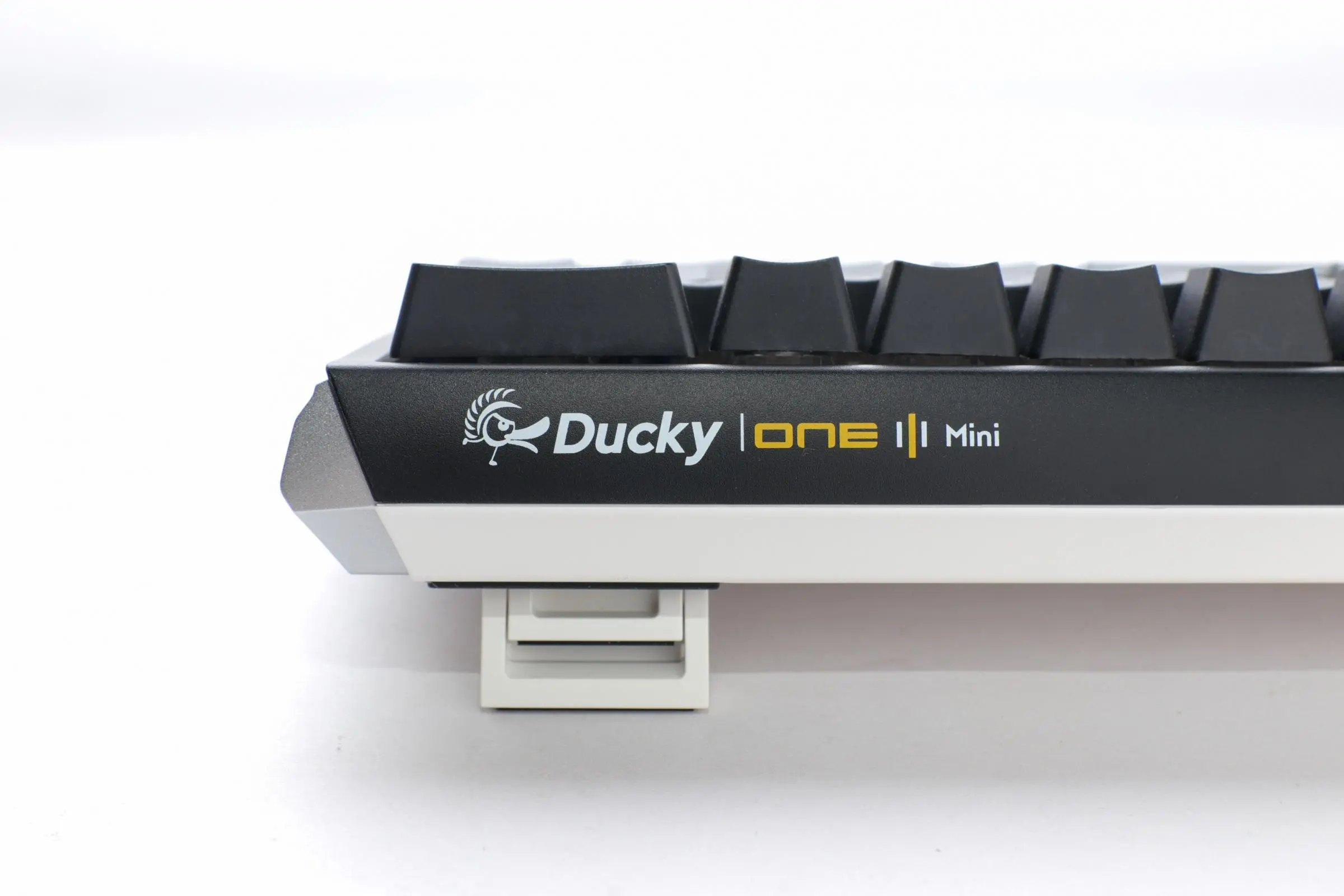 Геймърска механична клавиатура Ducky One 3 Classic Mini 60% Hotswap Cherry MX Speed Silver, RGB, PBT Keycaps - image 3