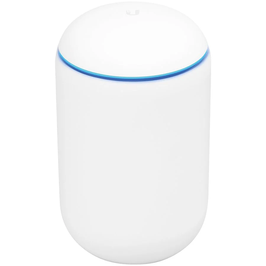 Ubiquiti UniFi Dream Machine - image 1