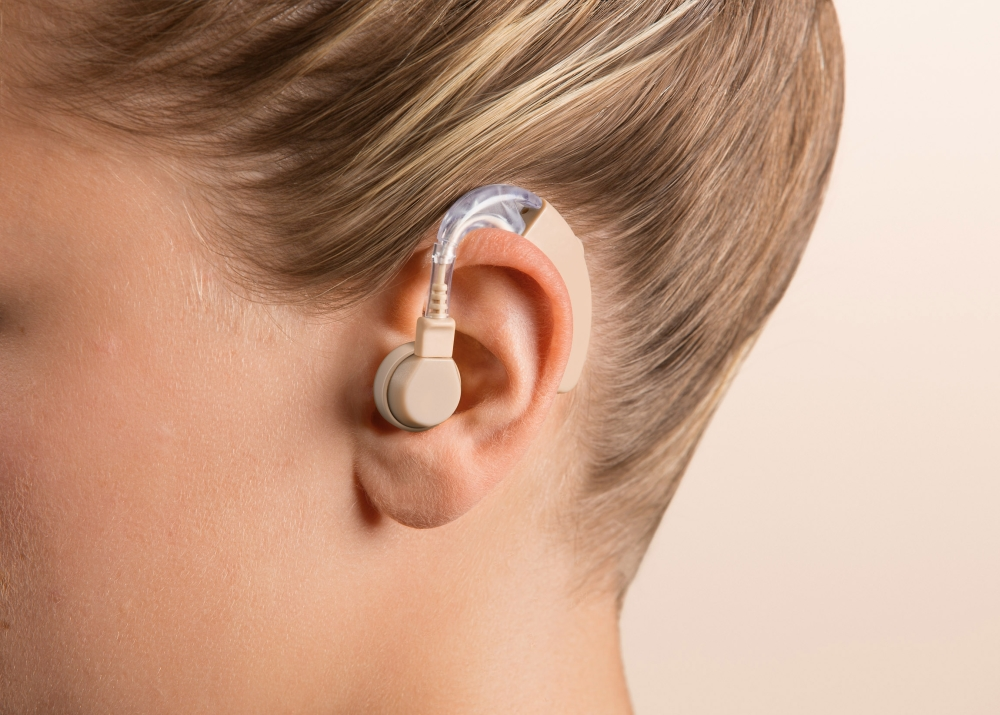 Слухов усилвател, Beurer HA 20 hearing amplifier, Individual adjustment to the ear canal, Ergonomic fit behind the ear,3 attachments to individually adjust to the ear canalFrequency range: 200 to 5000 Hz, Maximum volume 128 dB - image 2